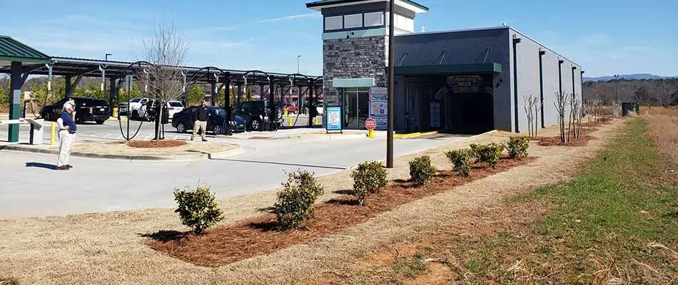 The Twins Car Wash in Jasper with customers washing their cars.
